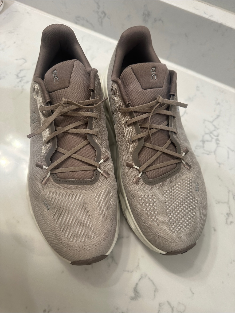 On Running Men's Cloudswift Athletic Shoes in Taupe and White - Picture 6 of 9